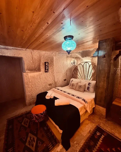 Mommy's Cave Home