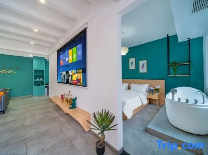 2 Bedrooms Suite