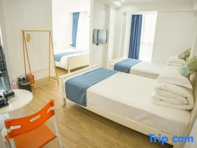 Standard Triple room with mountain view
