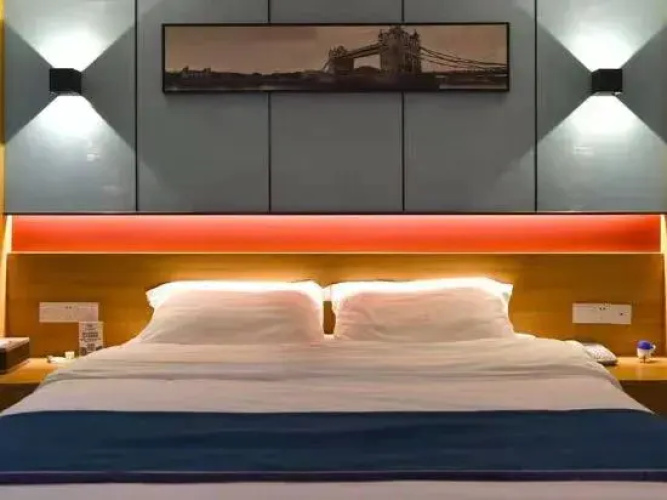 Jilong Hotel