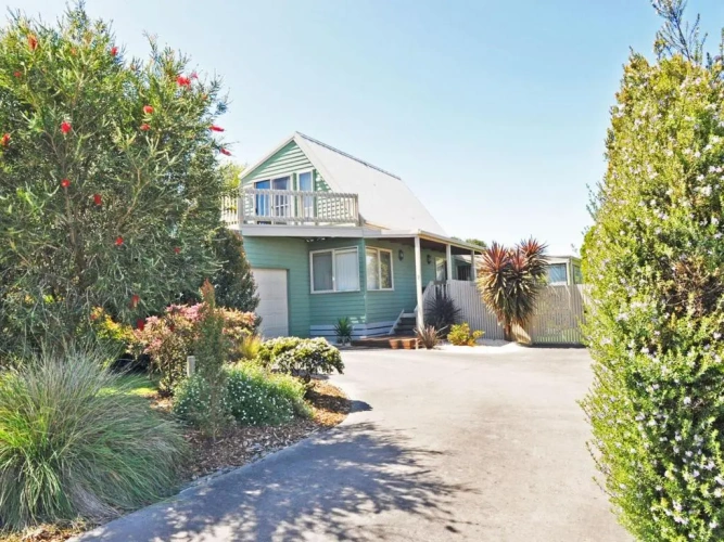 3 Bedrooms Cottage