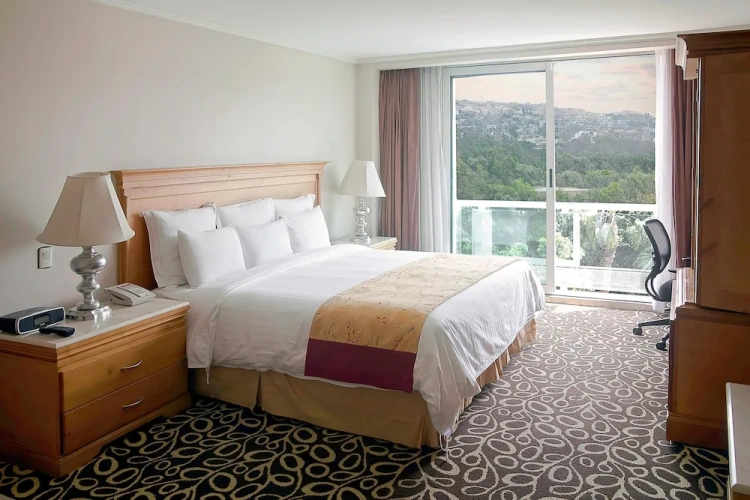 Deluxe Guest Double room with balcony and with golf view