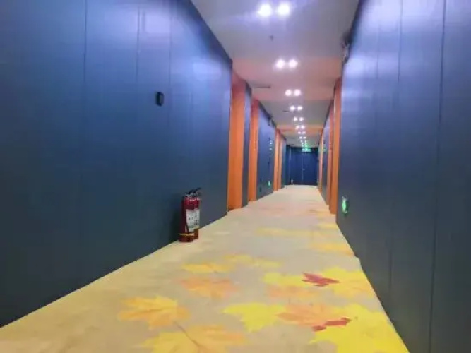 Yafeng Hotel (Xinyang Libao Square Wanxiangcheng Branch)