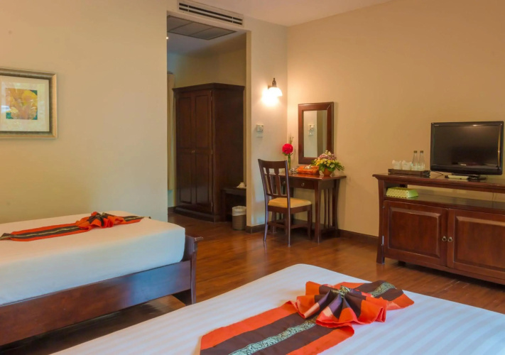 Phuwanalee Resort
