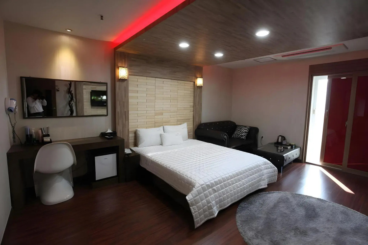 CNN Hotel