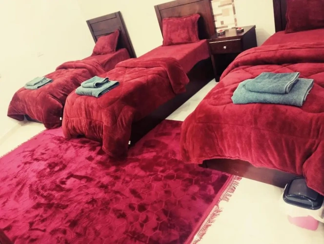 Standard Triple room