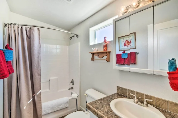 2 Bedrooms Cottage