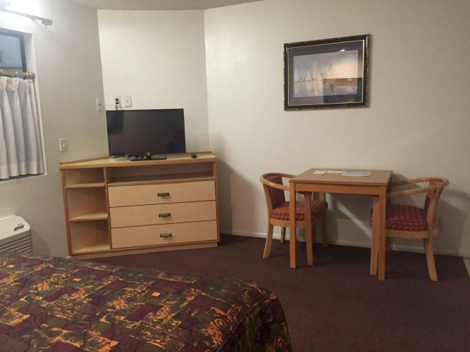 Jolly Roger Hotel