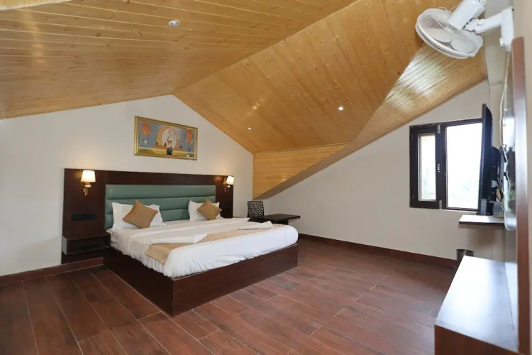 Omavya Cottage
