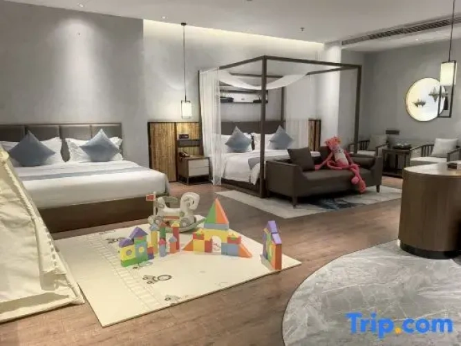 Standard Twin Family room