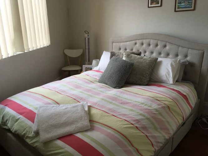 BUDGET Bourke st Apartment