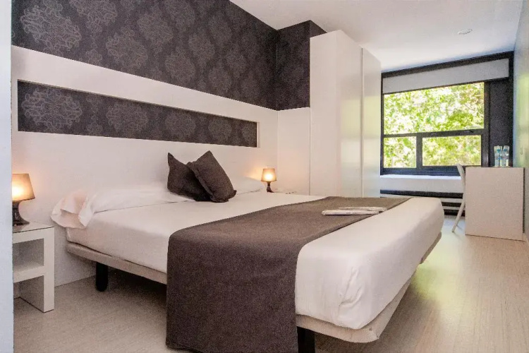 Green House Hotel