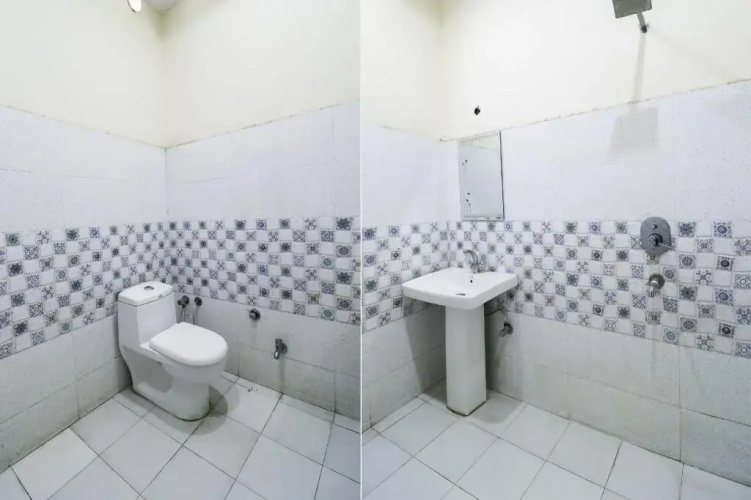Hotel Mayur by OYO Rooms