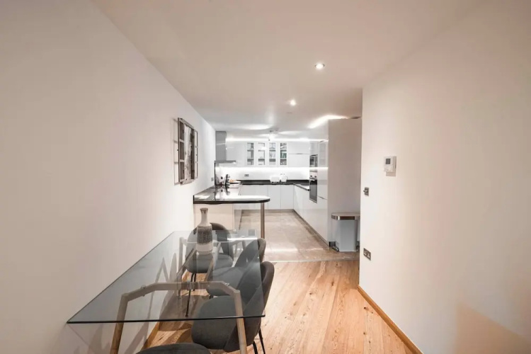 3 bed Ocean Spa Plaza Luxurious Flat