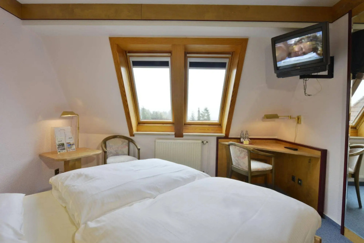 Greenline Hotel Holst