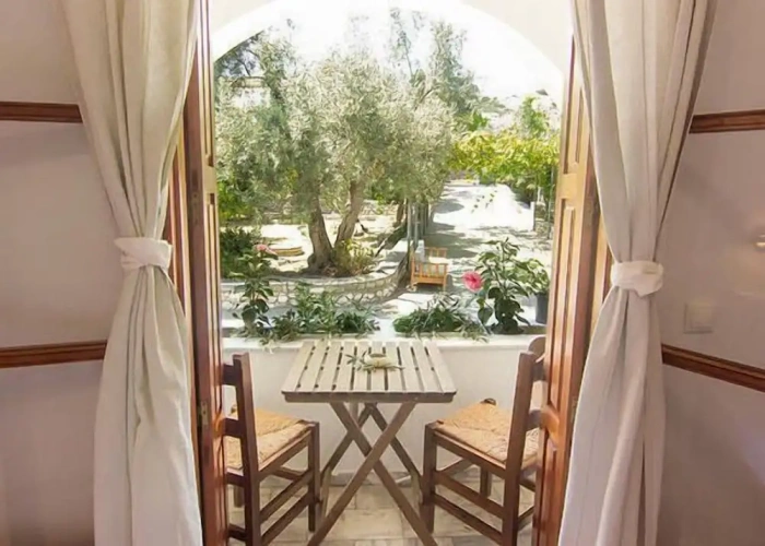 Economy Twin room with balcony and with garden view