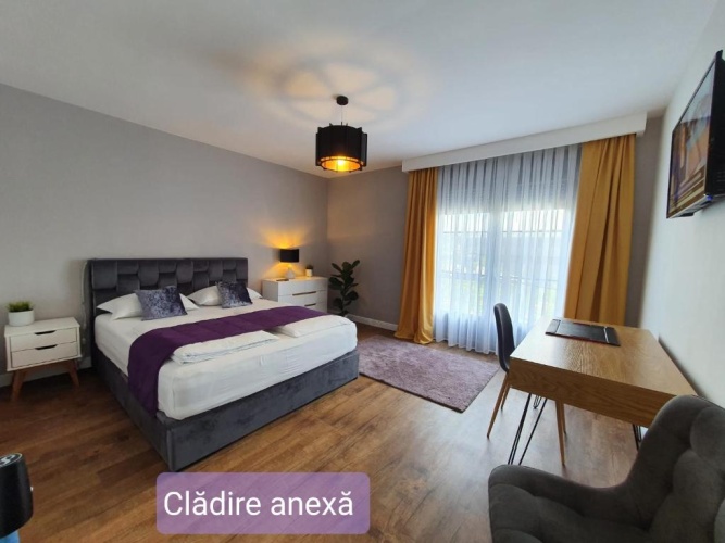 Deluxe Family Suite