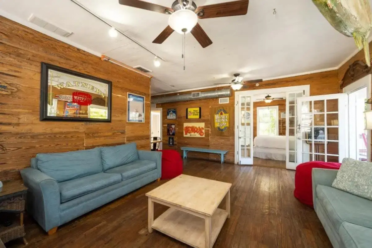 Seaport Suite