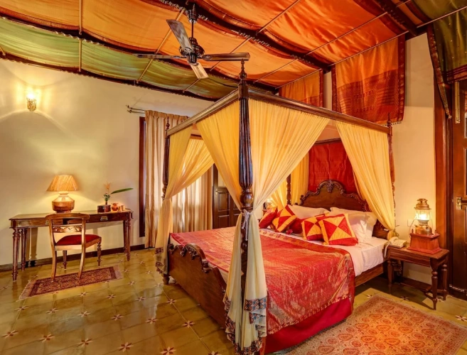 Suite with balcony