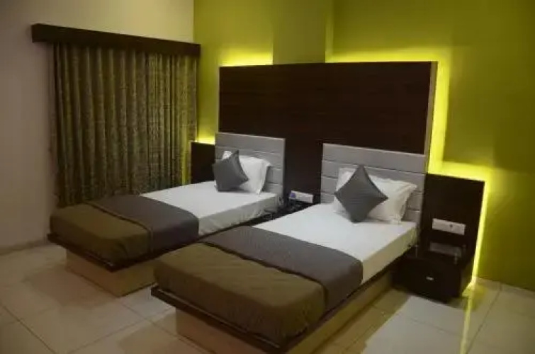 Hotel Darshan Inn