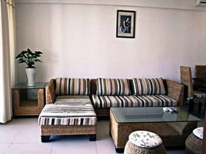 Tianci 18 Degrees Weilan Apartment