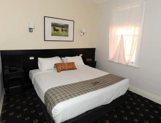 Deluxe Double Suite