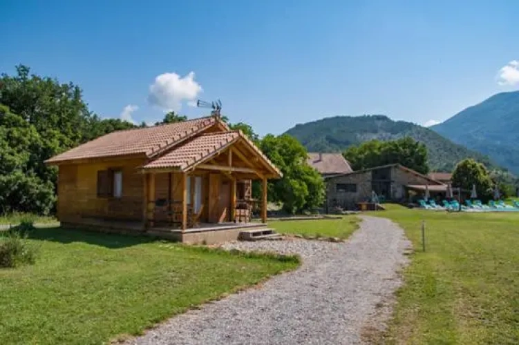 2 Bedrooms Double Chalet