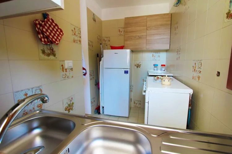 2 Bedrooms Villa