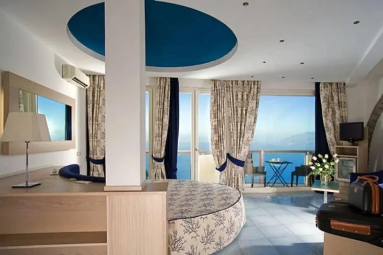 Deluxe Double room with sea view