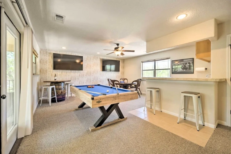 3 Bedrooms Cottage