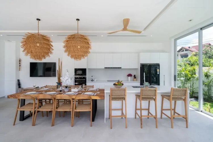 Modern Open Design 4BR Pool Villa Mina
