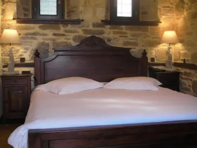 Iliopetra Suites