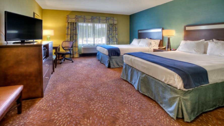 Standard Quadruple room