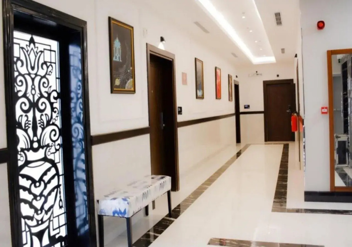 Park Town  Hotel