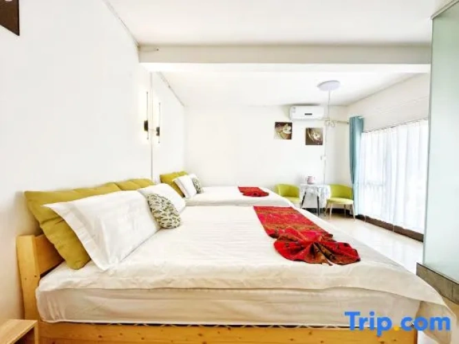 Standard Twin room with sea view