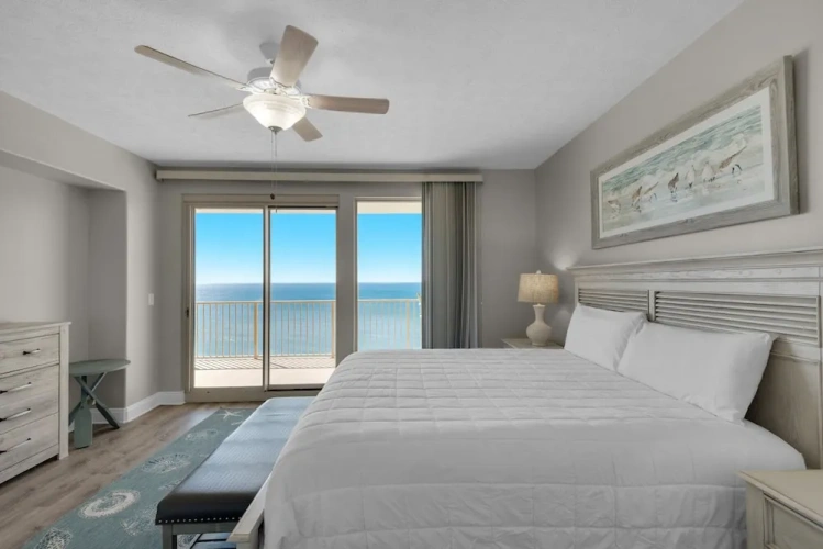 Standard room with balcony