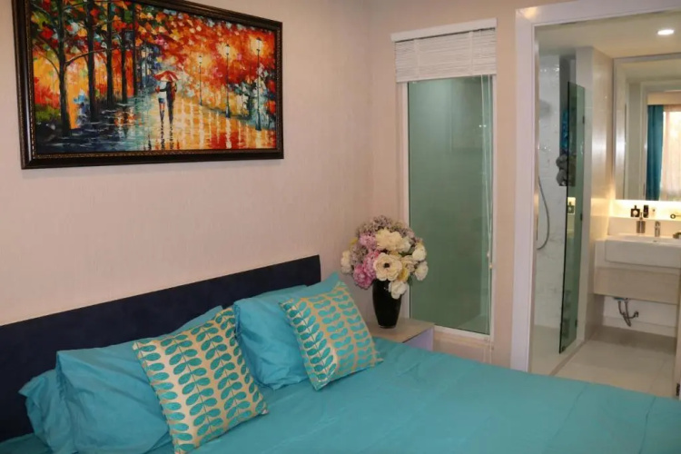 7 seas apartments