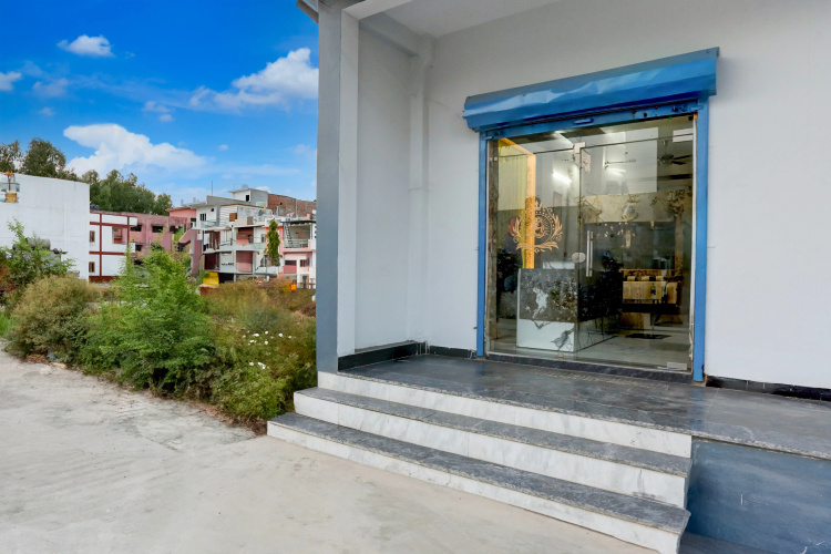 Hotel O by OYO Adinath Guest House