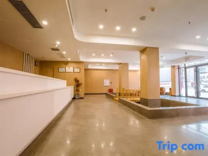 Super 8 Select Hotel (Kaifeng Qingming Shanghe Garden)
