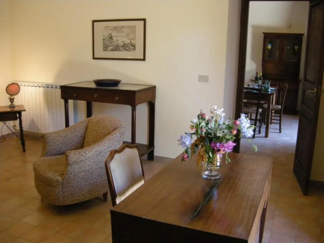2 Bedrooms Villa