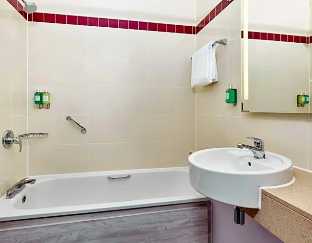 Superior Triple room