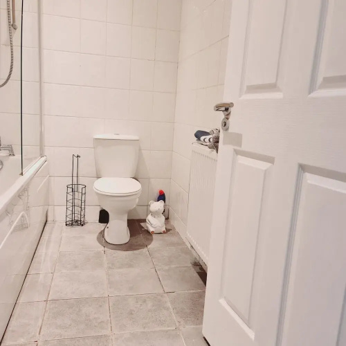 Sleek 2BD Flat Centrally Located in Glasgow
