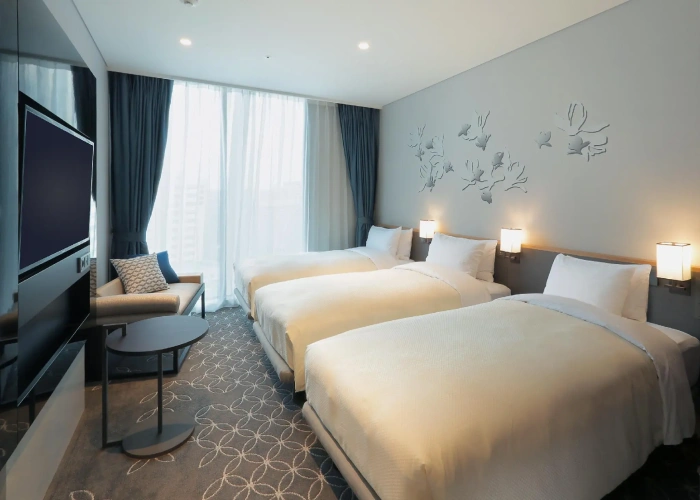 Triple room