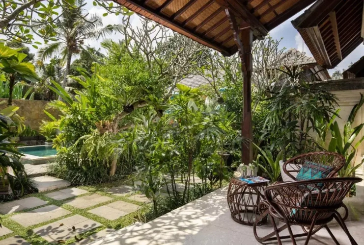 Deluxe room with balcony and with view