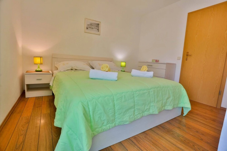 Apartments Lenka