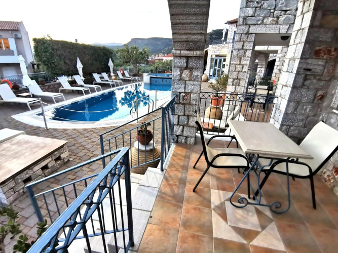 Taletos Apartments