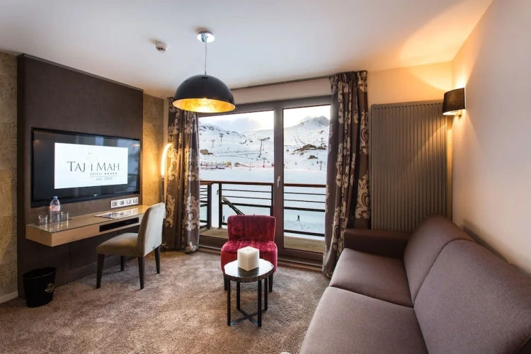 Club Duplex Suite with balcony