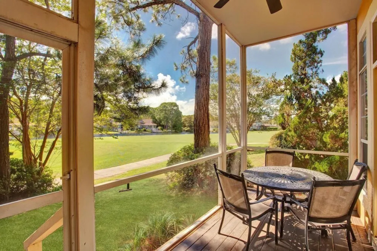 72 Vantage Pointe