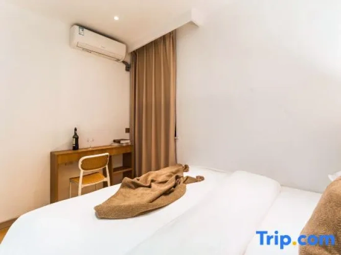 Standard Double room with water view