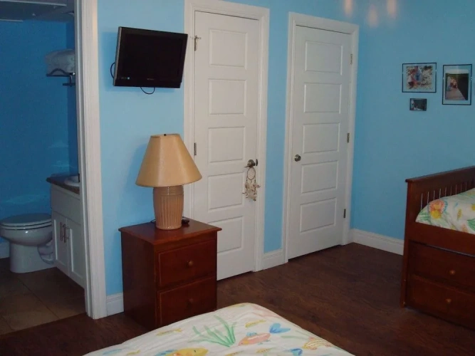 Guest rooms